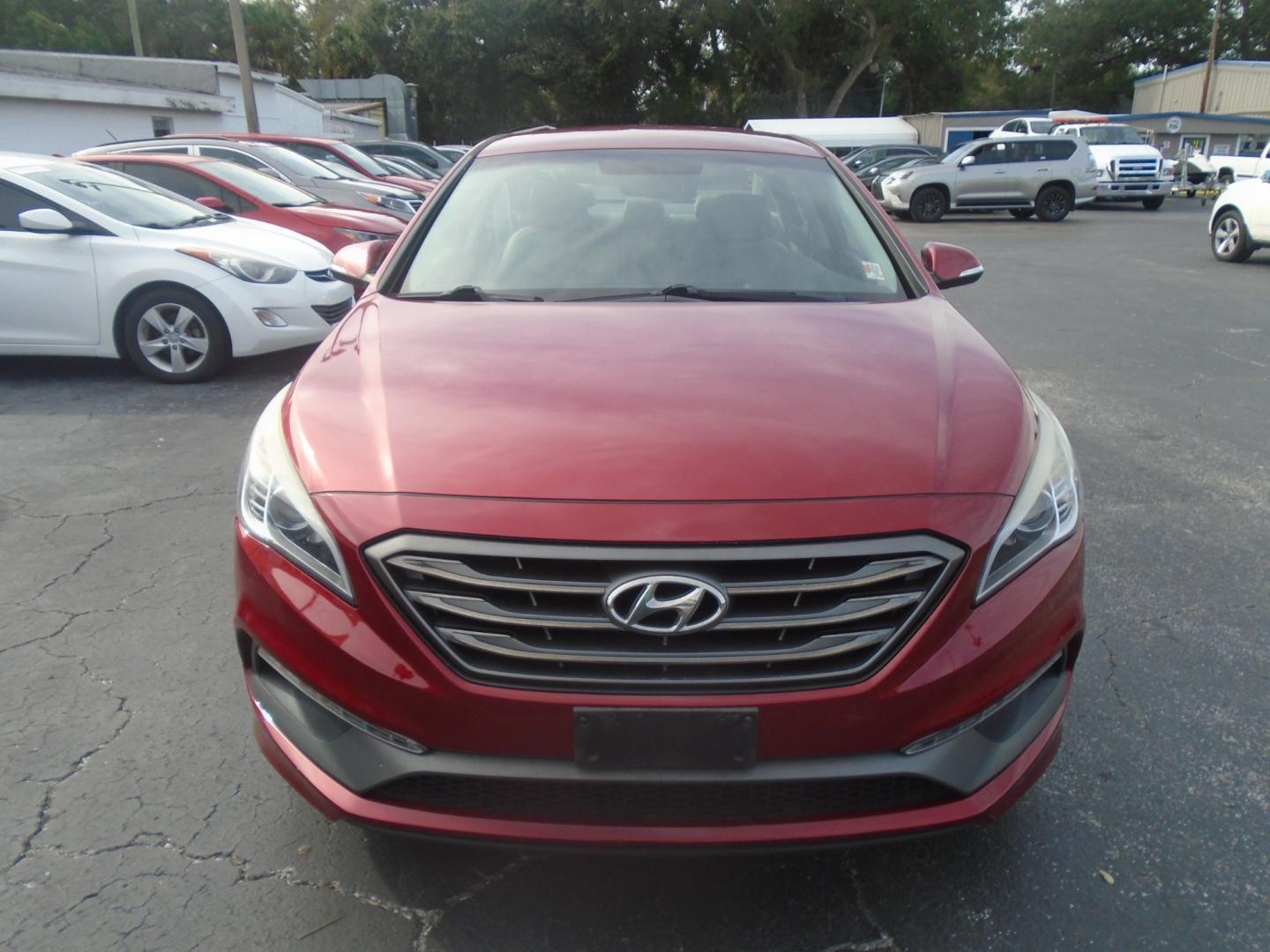 2015 Hyundai Sonata (5NPE34AF6FH) with an 2.4L L4 DOHC 16V engine, 6-Speed Automatic transmission, located at 6112 N Florida Avenue, Tampa, FL, 33604, (888) 521-5131, 27.954929, -82.459534 - Photo#1